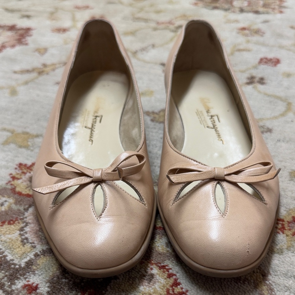 Salvatore Ferragamo Lamu style shoe